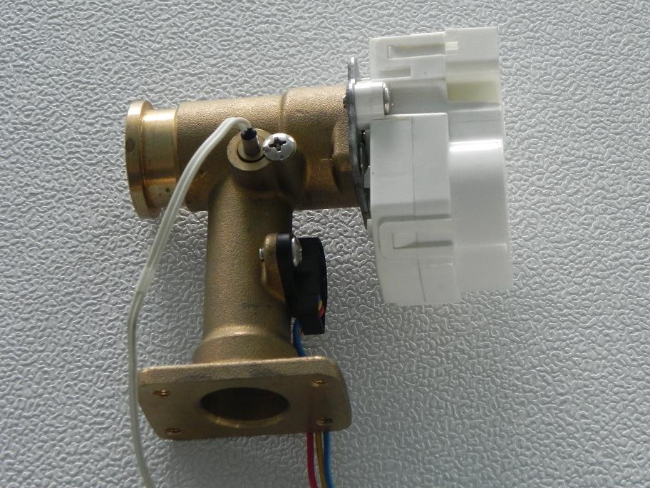 ˮ�����y-�~��